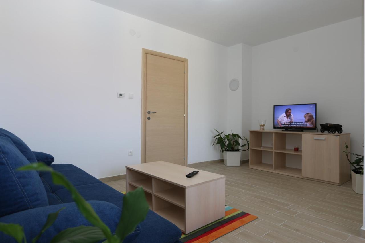 Apartments Sucic Iva I Tea Soline  Exteriör bild